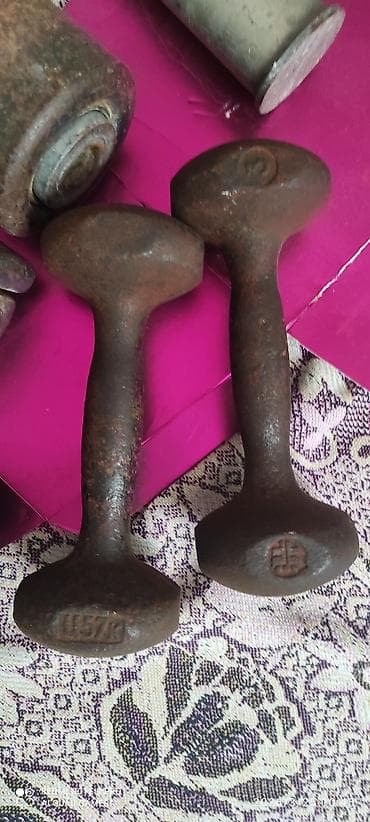 gips heykel: Dəmir Qantellər — 4