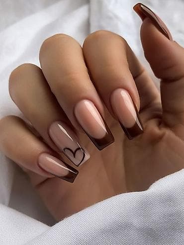 ten effekti qash: Xidmət: Professional manikür və gel lak dizaynı Təsvir: - Klassik — 4