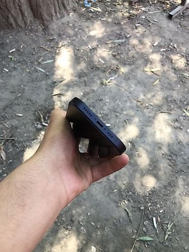 17 pro ikinci el: Məhsul: Smartfon (göy rəng) IPHONE 13 86 pil Zavod Xüsusiyyətlər: - — 3