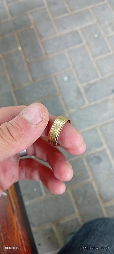 bil: Dəstə daxildir: Boyunbağı, Sarı qızıl — 4
