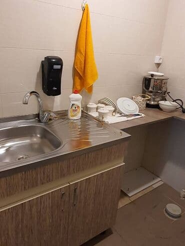 xacmaz obyekt: Xətai metrosuna yaxın yerləşən ümumi sahəsi 90 kv,m olan, obyekt — 5