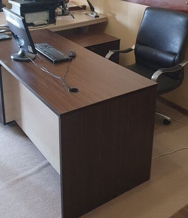 nahar desti: Ofis mebelləri dəsti Tərkibi: - Menecer/stolüstü iş masası – tünd — 2