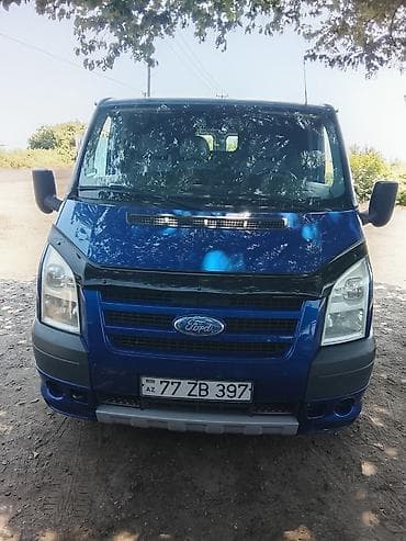 Ford Transit yük mikroavtobusu - Korpusu: qısa baza, ikitərəfli — 7