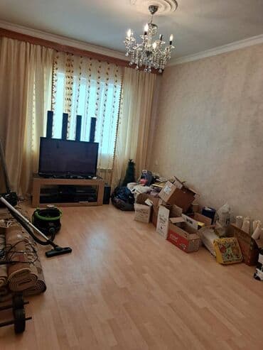 qaraçuxur evler: Bakı, Qaraçuxur qəs., 2 otaqlı, Köhnə tikili, 60 kv. m — 2