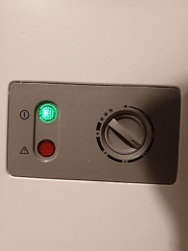 işdənmiş soyuducu: Qapalı dondurucu — 3