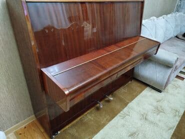 Pianino çox yaxşı vəziyyətdədir.Təmizdir güvəsizdir.Məndən əvvəl lalafo.az -da Pianino çox yaxşı vəziyyətdədir.Təmizdir güvəsizdir.Məndən əvvəl