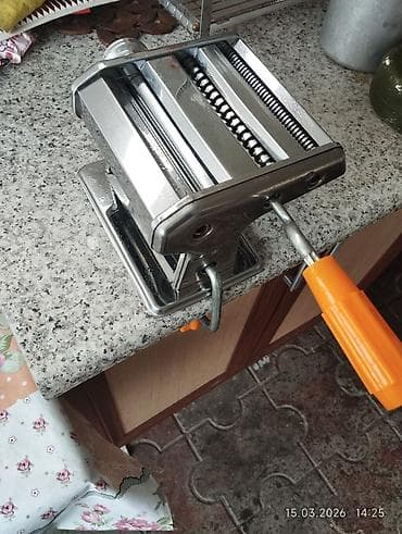 Оборудование для производства: Əl ilə idarə olunan makaron xəmir yayma və kəsmə aparatı - Material — 1