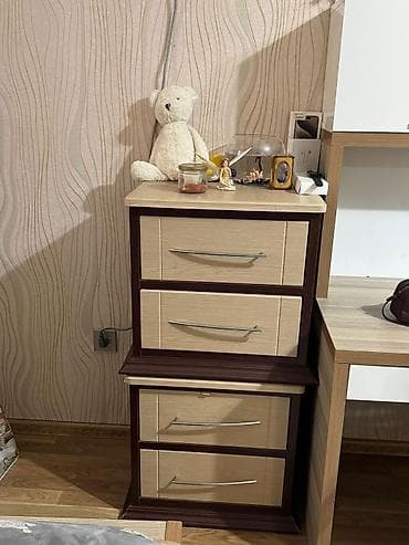 kitab refi mebel: Tumba tecili satlir qiyməti 40 azn.Ünvan Yeni Yasamal (8593) Elmirx — 1