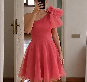 Təsviri: - Rəng: parlaq qızılgül/çəhrayı - Model: bir çiyinli