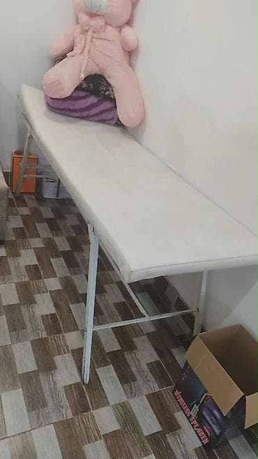 kuşetka satılır: Nigar3. Kuşetqa. Satılır. 40 azn. Təcili salondan cıxmalıdır. Ünvan — 1
