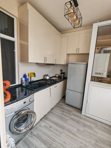 hezi aslanovda 2 otaqli kiraye evler: - Yer: 4mərtəbəli yeni yaşayış binası, sakit məhəllə; yeni təmirdən — 5