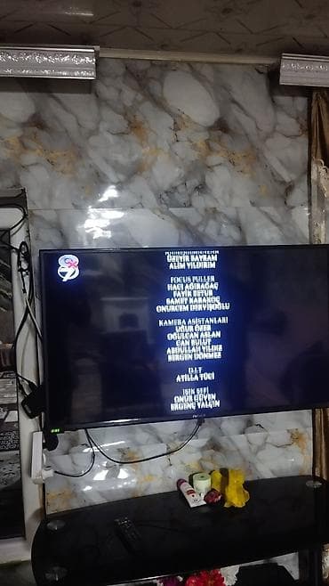 antenna tv: Salam ekran 1.8 tecili satilir barter yoxdur — 3