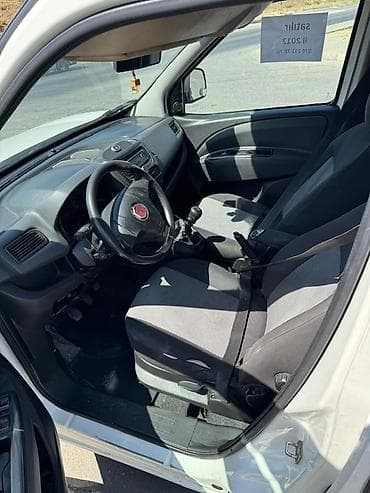 e 3 2: Fiat Doblo: 1.5 l | 2012 il 38000 km Van/Minivan — 6