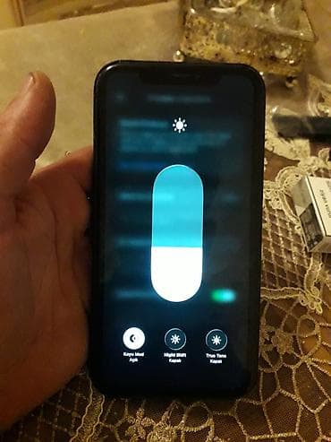 1:1 iphone: IPhone 11, 128 GB, Qara, Zəmanət, Simsiz şarj, Face ID — 3