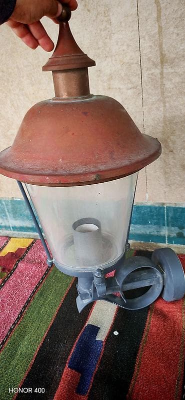 plastik ayna: Köhnə üslublu açıq hava divar fənəri - Klassik “fənər” dizaynı, mis — 1