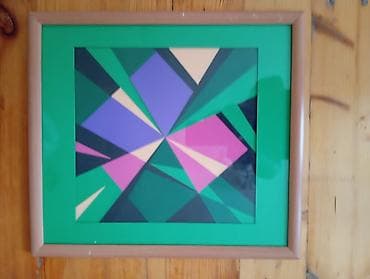 Abstrakt qrafik əsərlər dəsti – çərçivəli, asılmağa hazır. - Növ