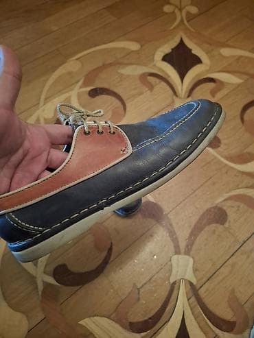 синие мужские мокасины: Kişi ayaqqabısı – dəri, iki rəngli loafer/boat shoe stili — 2