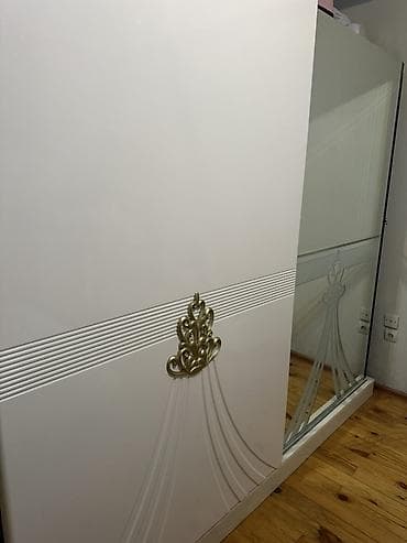 qapi otag: Krem rəngli sürgülü qapılı dolab - Klassik-modern dizayn: ön paneldə — 1