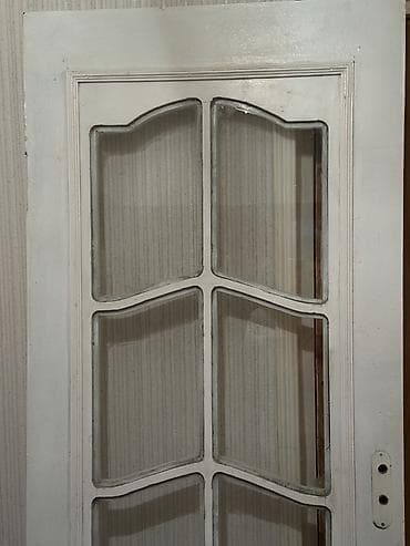kilimlər: Ağ rəngli taxta iç qapı, şüşəli model - Material: massiv taxta karkas — 2