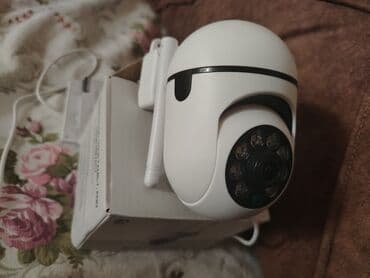 insta 360 qiymeti: Ağ rəngli, fırlanan korpuslu təhlükəsizlik kamerası. Led işiq, gecə — 6