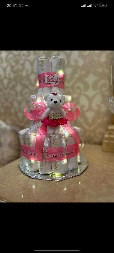 Məhsul: Körpə üçün bez tortu (diaper cake) Təsvir: - 3 mərtəbəli