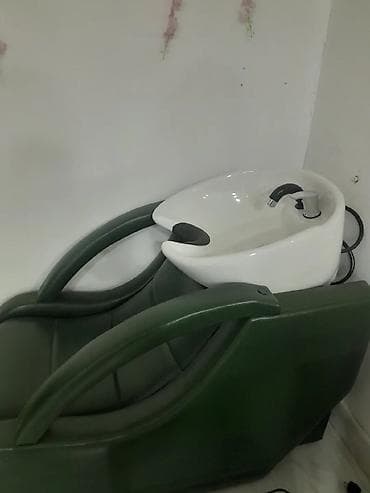 evde ciska etmek: Çox tecili satilir qiymetinen qat qat ucuza satilir salon 1 ay deyil — 9