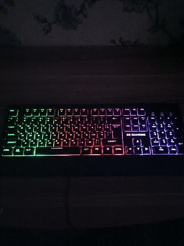 online komputer isi: Klaviatura: 2E Gaming keyboard KG330 Black RBG Miska: Logitech G102 — 2