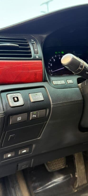 hybrid avtomobillər qiymətləri: Lexus LS: 4.6 l | 2009 il Sedan — 19