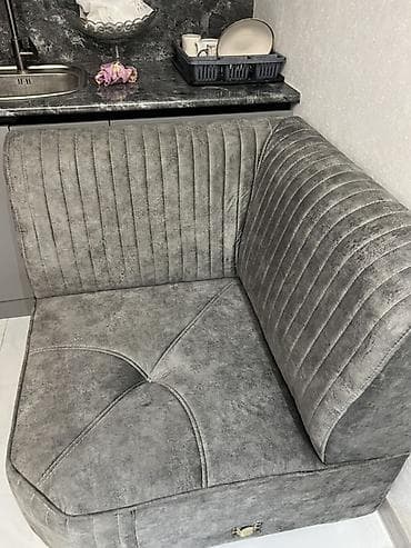 Divan və kreslo dəstləri: İşlənmiş, Künc divan, Divan, Açılmayan — 1