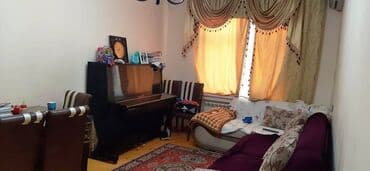 9 ci mikrorayon satilan evler: Bakı, 2 otaqlı, Köhnə tikili, 58 kv. m — 2