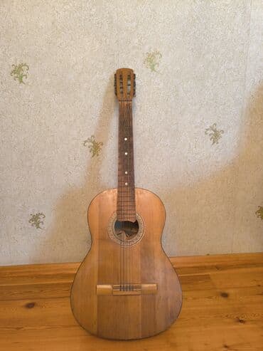 gitara dayağı: Klassik gitara, İşlənmiş, Ünvandan götürmə — 1