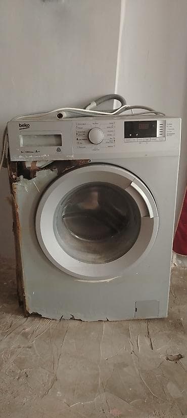 Sadece üz. Qabiği curuyub qalan detallari super vezyetdedi uzunu