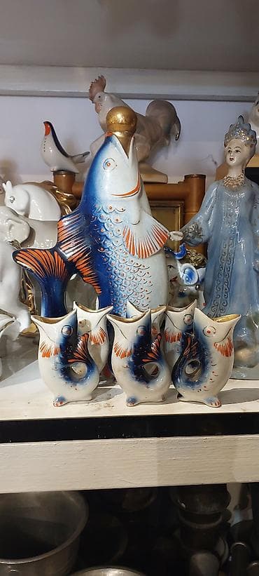 multik sekilleri 202: 1. Ağ-narıncı rəngli 30 AZN.

2.Göy rəngli 35 AZN — 2