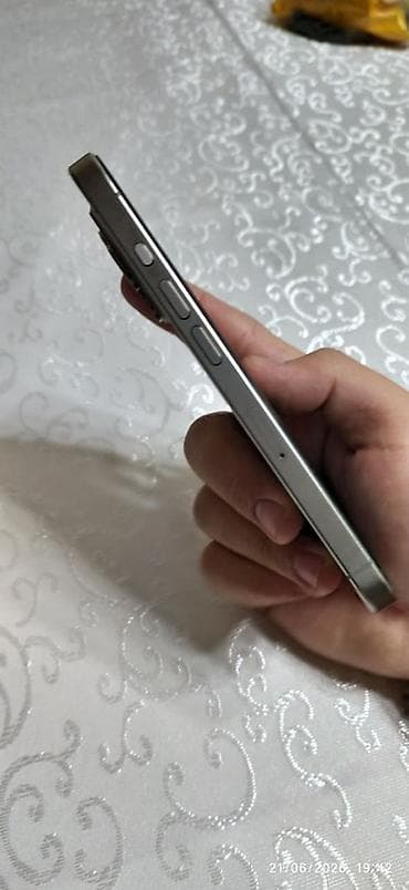 processor core i7: IPhone 15 Pro, 128 GB, Gümüşü, Barmaq izi, Face ID — 5