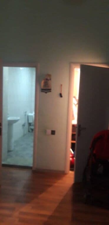 yeni günəşlidə 3 otaqlı ucuz bina evləri: Əhmədli metrosunun yaxınlığında yerləşən 17 mərtəbəli binanın 2-ci — 11