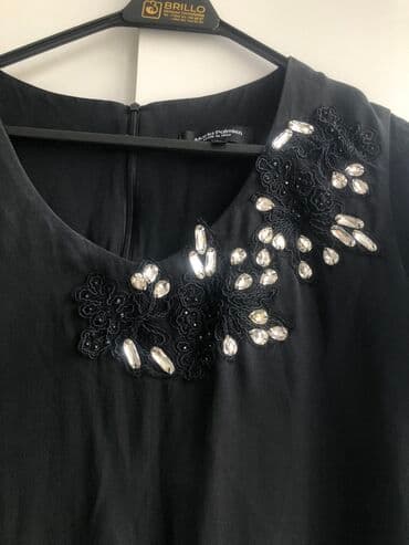 Digər qadın geyimləri: Ziyafət, özəl günlər üçün qara don. İtalya brendi olan Marta — 3