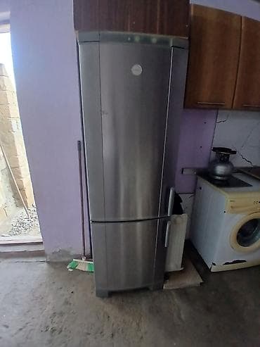 2 qapılı Electrolux Soyuducu Satılır, rəng - Gümüşü
