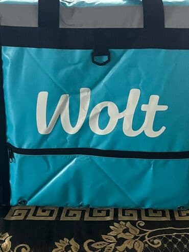 Professional ət çəkən maşınlar: Məhsul: Wolt çatdırılma çantası (termik kürək çantası) Xüsusiyyətlər — 1