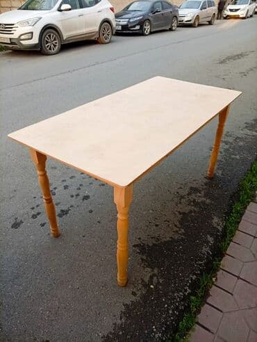 masalar ve stullar: Mətbəx masası, Açılmayan, Fanerka (dikt), Dördbucaq masa — 1