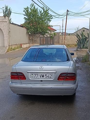Mercedes-Benz E-Class: 2.8 л | 1998 г. Седан at lalafo.az Mercedes-Benz E-Class: 2.8 л | 1998 г. Седан