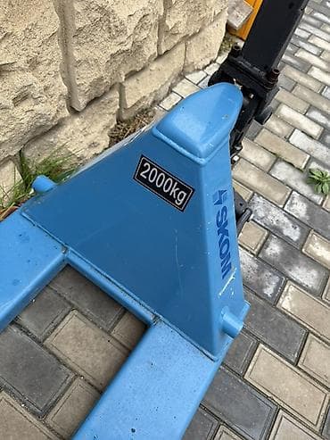 Ручные механические инструменты: SKOM əl palet arabası (transpalet) - Yükgötürmə qabiliyyəti: 2000 kq — 2