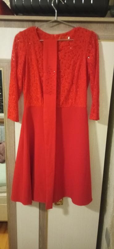 vecerni donlar: Qadın geyimləri – 4 paltar dəsti 1) Qara uzun paltar - Klassik qara — 5