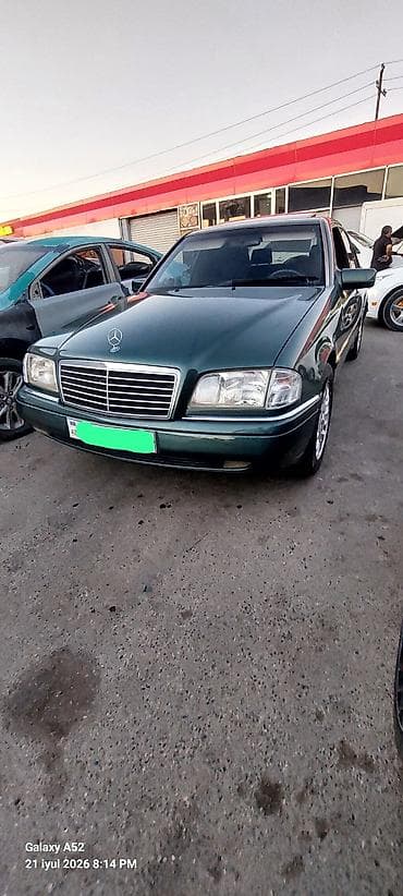 ravon 2: Mercedes-Benz C-Class: 2.2 l | 1995 il Sedan — 5