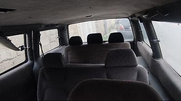 traxtor satisi: Plymouth Voyager miniven - Kuzov: 4 qapılı, geniş salonlu miniven - — 7