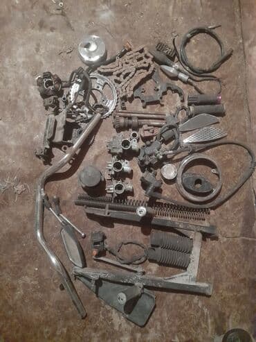 motosiklet tap az: Hamsı 25manata gəl yığ apar təcili pul lazmdı diye bu qiymətə qoyulub — 1