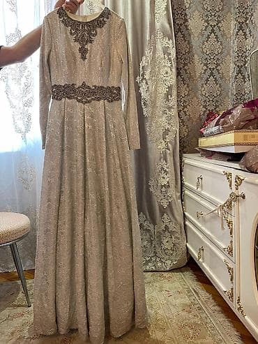 халаты для келинок: 👗 Uzunqollu model ✨ Boyun hissəsi və bel nahiyəsi daş-qaş işləməlidir — 3