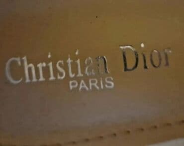 Tuflilər, Ölçü: 37, rəng - Ağ, İşlənmiş lalafo.az -da Tuflilər, Ölçü: 37, rəng - Ağ, İşlənmiş