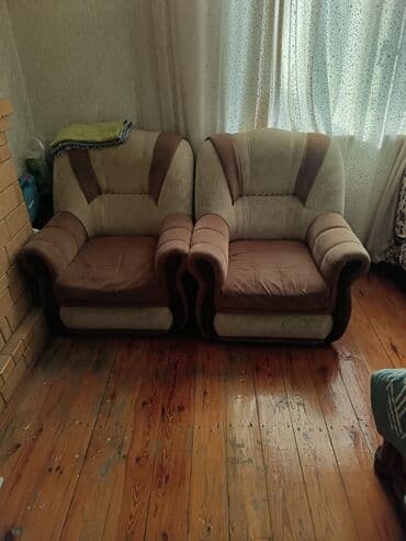 kunc divanlar işlenmiş: Kreslo, Parça — 1