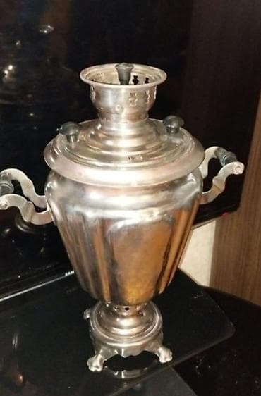 samovar 5l: Samovar 5 lirt – klassik metal gövdəli, köhnə rus üslubunda — 2