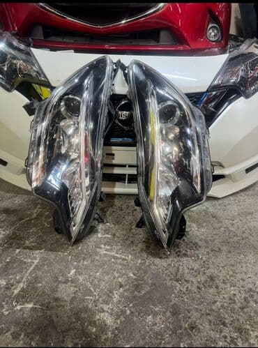 çeşqa fara: Komplekt, Yaxın və uzaq vuran işıqlar Toyota, Orijinal, Yaponiya — 1